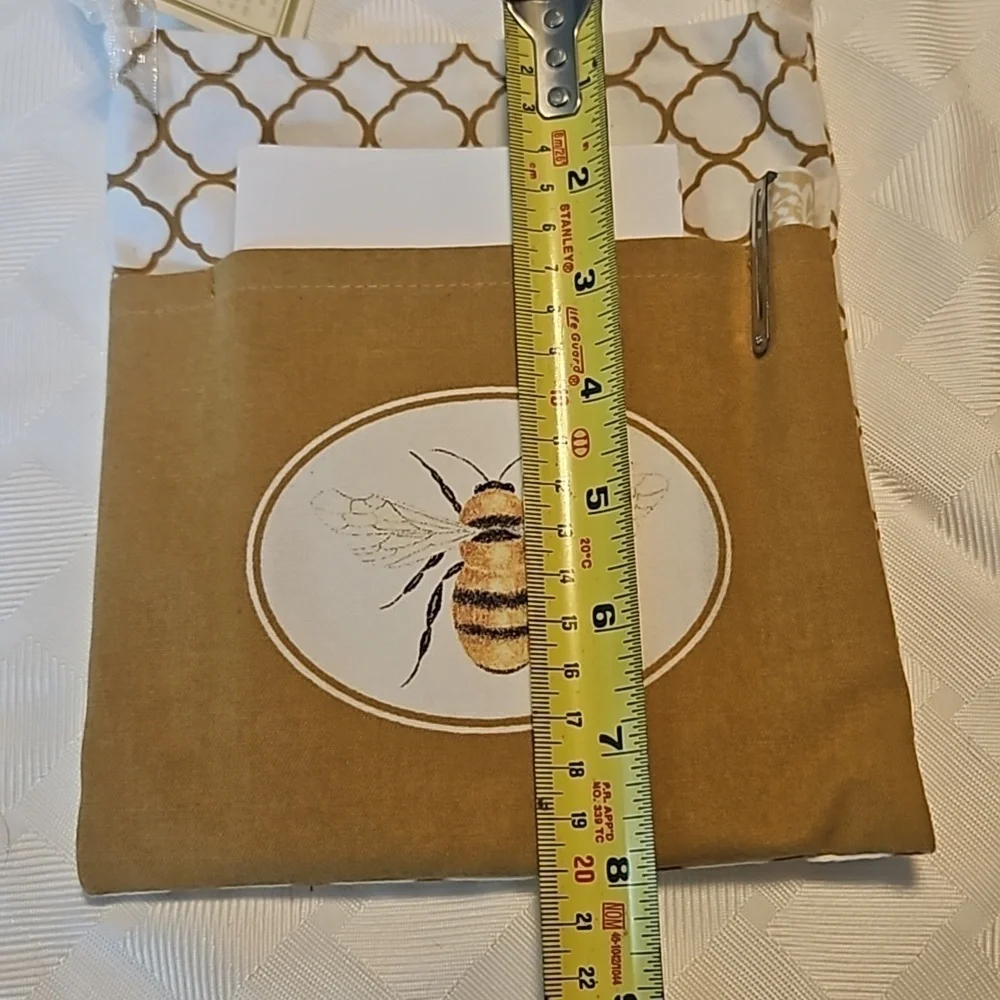 Alice's Cottage Gratitude Bag Bee Note Pad and Pen NWT